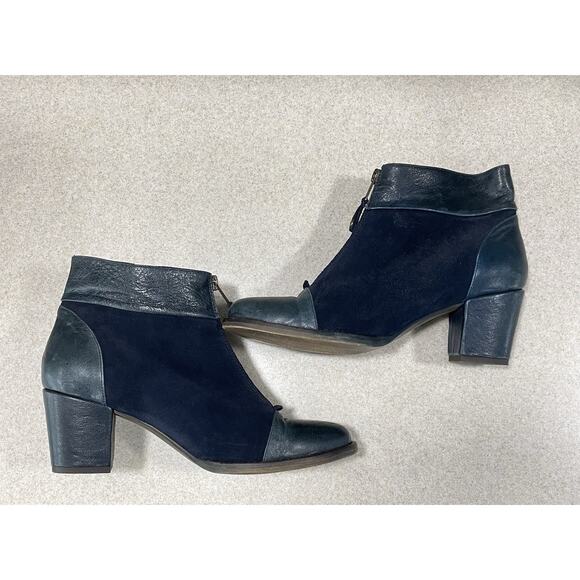 Women's Eric Michael Blue Suede, Leather Ankle Boots -EU Sz 39, US 8.5/9-Hipster - Picture 4 of 9